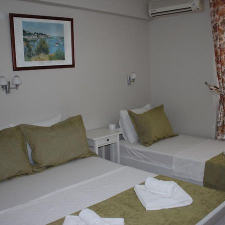 Ilyada Hotel Бозджаада Екстериор снимка