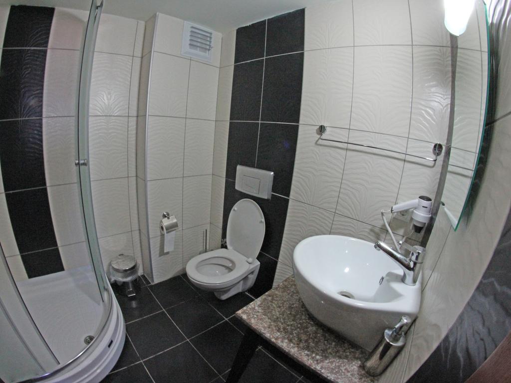 Ilyada Hotel Бозджаада Стая снимка